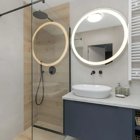 Apartment Bright Spadochroniarzy In With Parking & Pool By Renters *