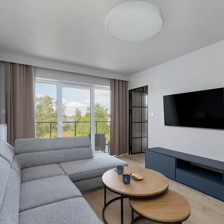 Apartment Bright Spadochroniarzy In With Parking & Pool By Renters *