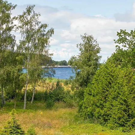 Bright Spadochroniarzy In With Parking & Pool By Renters Apartment Dziwnow