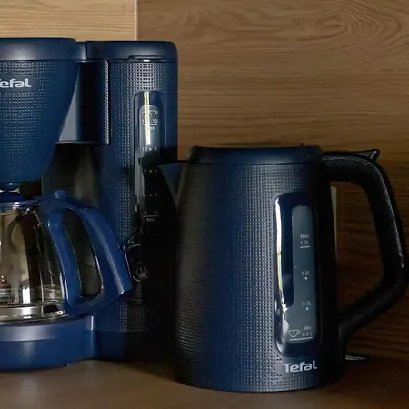 Bright Spadochroniarzy In With Parking & Pool By Renters Dziwnow