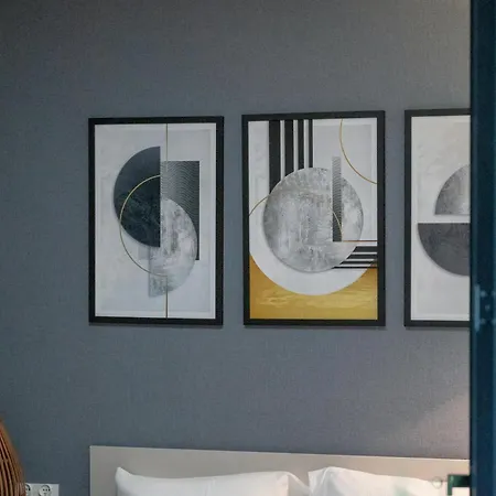 Bright Spadochroniarzy In With Parking & Pool By Renters