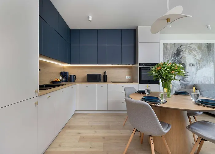 Appartement Bright Spadochroniarzy In With Parking & Pool By Renters Dziwnów